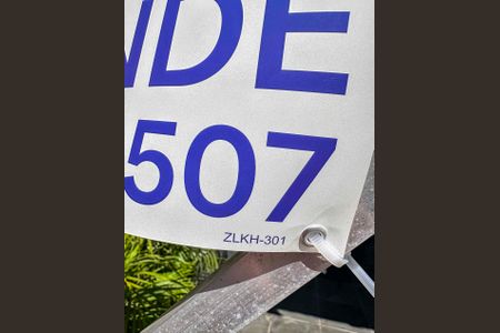 Apartamento para alugar com 42m², 2 quartos e 1 vaga Apartamento para alugar com 42m², 2 quartos e 1 vagaPlaca Instalada na Fachada