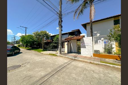 Apartamento para alugar com 69m², 3 quartos e 1 vagaVista da Rua