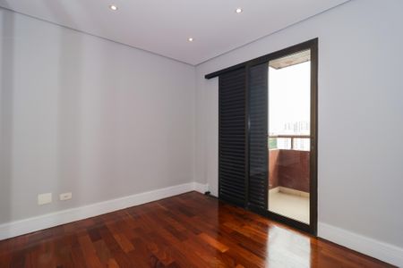 Apartamento para alugar com 100m², 2 quartos e 2 vagas Apartamento para alugar com 100m², 2 quartos e 2 vagasSuíte 2