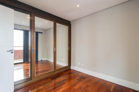 Apartamento para alugar com 100m², 2 quartos e 2 vagas Apartamento para alugar com 100m², 2 quartos e 2 vagasSuíte 2