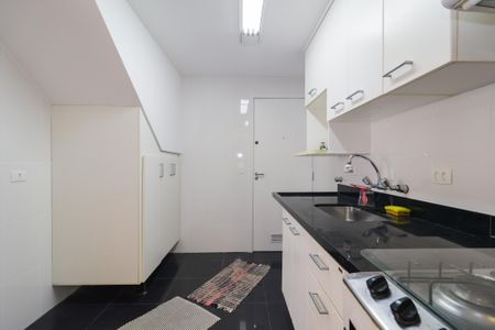 Apartamento para alugar com 100m², 2 quartos e 2 vagas Apartamento para alugar com 100m², 2 quartos e 2 vagasCozinha