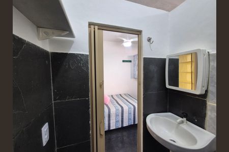 Studio para alugar com 20m², 1 quarto e sem vaga Studio para alugar com 20m², 1 quarto e sem vagaBanheiro