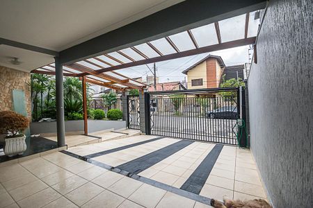 Casa à venda com 296m², 4 quartos e 4 vagasGaragem