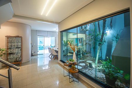 Casa à venda com 296m², 4 quartos e 4 vagasSala 2