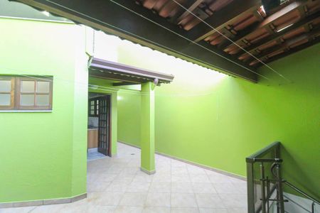 Casa à venda com 270m², 4 quartos e 6 vagas Casa à venda com 270m², 4 quartos e 6 vagasChurrasqueira