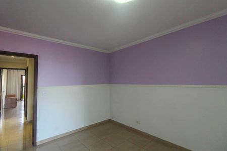 Casa à venda com 270m², 4 quartos e 6 vagas Casa à venda com 270m², 4 quartos e 6 vagasQuarto 1