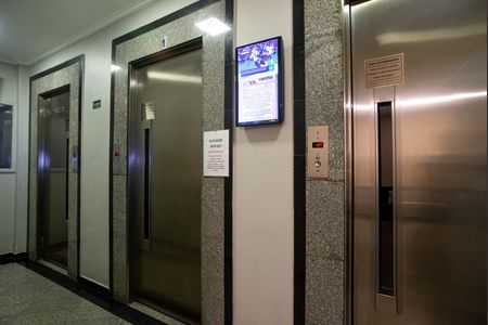 Studio à venda com 32m², 1 quarto e sem vagaÁrea comum - Elevadores