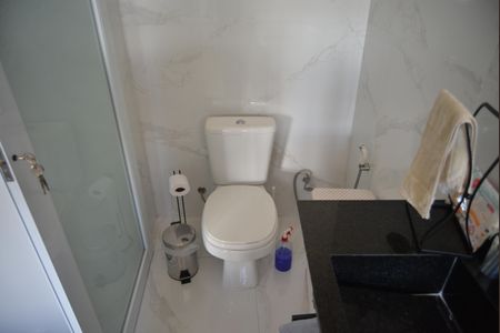 Casa para alugar com 390m², 3 quartos e 3 vagasBanheiro da Suíte 1