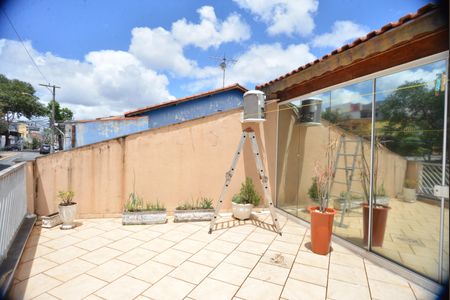 Casa para alugar com 390m², 3 quartos e 3 vagasÁrea Externa