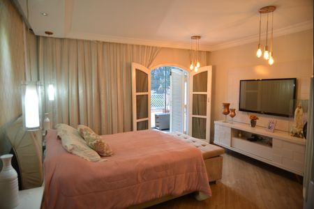 Casa para alugar com 390m², 3 quartos e 3 vagasSuite 3