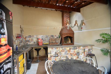 Casa para alugar com 390m², 3 quartos e 3 vagasÁrea gourmet