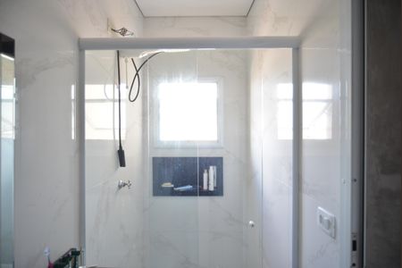 Casa para alugar com 390m², 3 quartos e 3 vagasBanheiro da Suíte 1