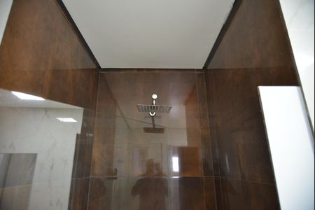 Casa para alugar com 390m², 3 quartos e 3 vagasBanheiro da Suíte 2