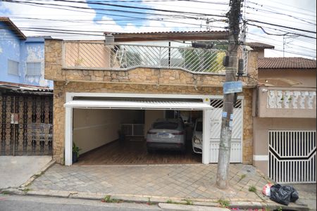 Casa para alugar com 390m², 3 quartos e 3 vagasFachada