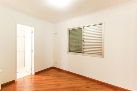 Apartamento à venda com 107m², 2 quartos e 1 vagaSuíte