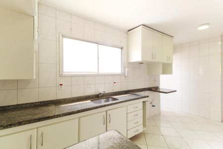 Apartamento à venda com 107m², 2 quartos e 1 vagaCozinha
