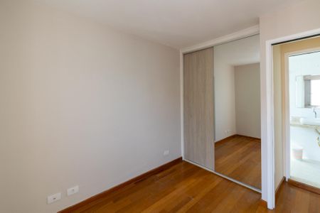 Apartamento à venda com 138m², 2 quartos e 1 vaga Apartamento à venda com 138m², 2 quartos e 1 vagaQuarto 1