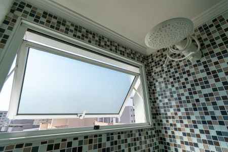 Apartamento à venda com 138m², 2 quartos e 1 vaga Apartamento à venda com 138m², 2 quartos e 1 vagaBanheiro 1