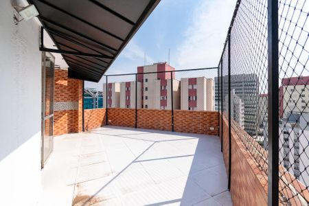 Apartamento à venda com 138m², 2 quartos e 1 vaga Apartamento à venda com 138m², 2 quartos e 1 vagaCobertura