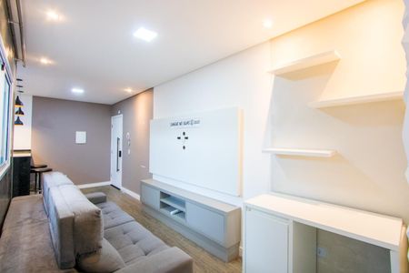 Sala de apartamento para alugar com 2 quartos, 52m² em Vila Scarpelli, Santo André