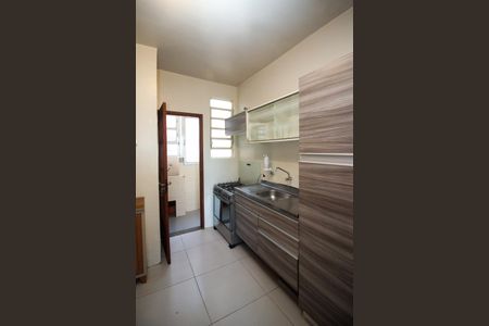 Apartamento à venda com 64m², 2 quartos e sem vagaCozinha