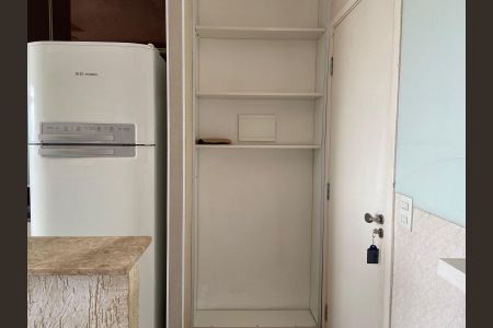 Apartamento para alugar com 55m², 2 quartos e 1 vagaSala/cozinha