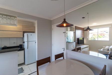 Sala de apartamento para alugar com 2 quartos, 54m² em Jardim Nova Europa, Campinas