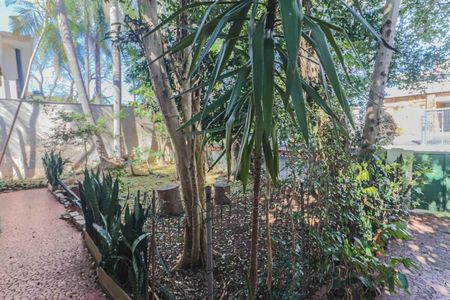 Casa de condomínio à venda com 35m², 1 quarto e 1 vagaQuintal