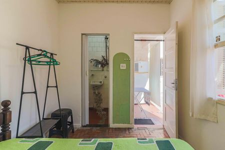 Casa de condomínio à venda com 35m², 1 quarto e 1 vagaQuarto 