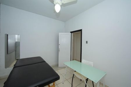 Casa para alugar com 300m², 5 quartos e 7 vagasQuarto 2