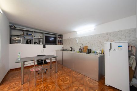 Casa para alugar com 300m², 5 quartos e 7 vagasCozinha
