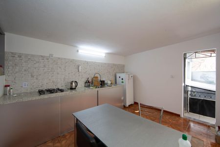 Casa para alugar com 300m², 5 quartos e 7 vagasCozinha