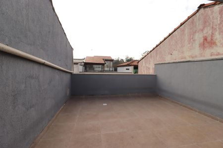 Apartamento à venda com 90m², 2 quartos e 1 vagaQuintal