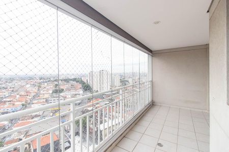 Apartamento à venda com 71m², 3 quartos e 1 vaga Apartamento à venda com 71m², 3 quartos e 1 vagaVaranda