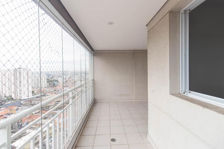 Apartamento à venda com 71m², 3 quartos e 1 vaga Apartamento à venda com 71m², 3 quartos e 1 vagaVaranda