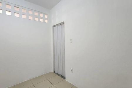 Quarto de casa para alugar com 1 quarto, 80m² em Jardim Santa Mena, Guarulhos