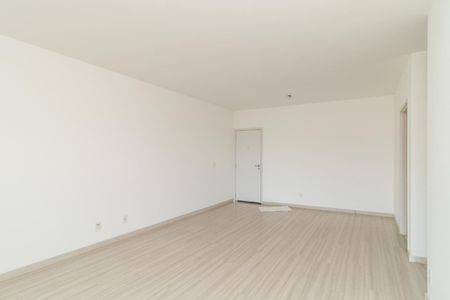 Sala de apartamento para alugar com 3 quartos, 105m² em Vila Irmãos Arnoni, São Paulo