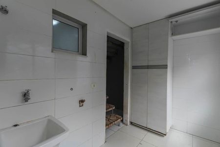 Casa à venda com 320m², 3 quartos e 4 vagasÁrea de Serviço
