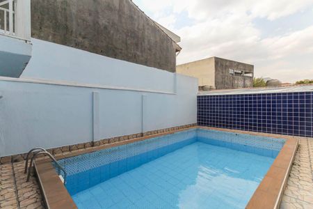 Casa à venda com 320m², 3 quartos e 4 vagasÁrea comum - Piscina