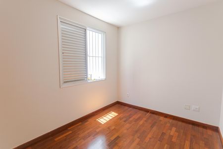 Apartamento à venda com 115m², 3 quartos e 2 vagasSuíte