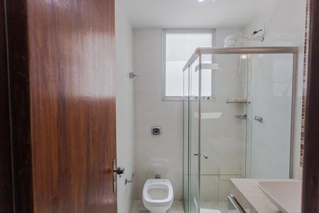 Apartamento à venda com 115m², 3 quartos e 2 vagasBanheiro Social
