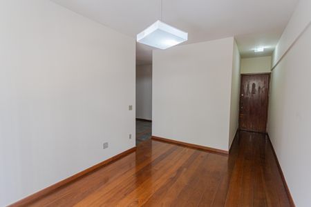 Apartamento à venda com 115m², 3 quartos e 2 vagasSala