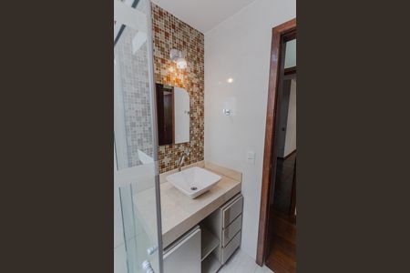 Apartamento à venda com 115m², 3 quartos e 2 vagasBanheiro Social