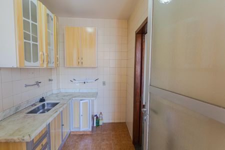 Apartamento à venda com 115m², 3 quartos e 2 vagasCozinha