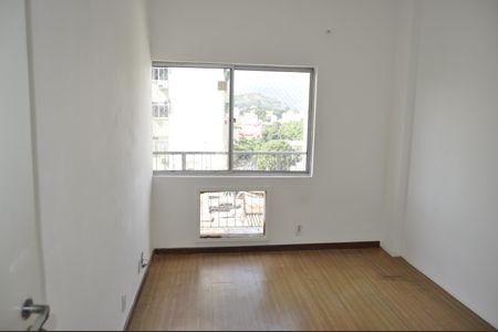 Apartamento para alugar com 82m², 3 quartos e 1 vagaQuarto