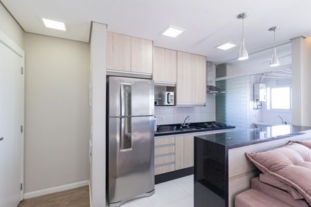 Apartamento para alugar com 54m², 2 quartos e 1 vaga Apartamento para alugar com 54m², 2 quartos e 1 vagaCozinha e área de serviço
