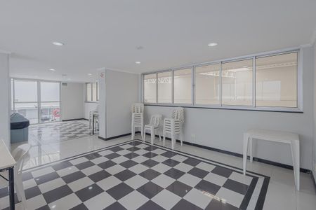 Apartamento à venda com 76m², 2 quartos e 1 vagaÁrea comum