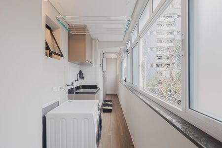 Apartamento à venda com 76m², 2 quartos e 1 vagaÁrea de Serviço