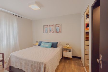 Apartamento à venda com 76m², 2 quartos e 1 vagaSuíte