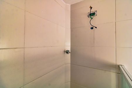 Banheiro Social de casa para alugar com 1 quarto, 35m² em Vila Guarani (z Sul), São Paulo